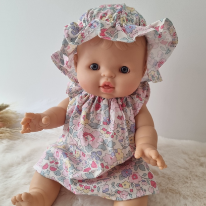 Robe et chapeau charlotte...