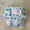 Couche pour poupée 32-36 cm – fleurs bleues