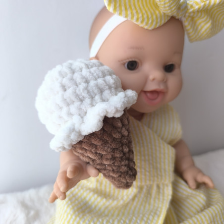Glace au crochet vanille faite main – jouet enfant en crochet