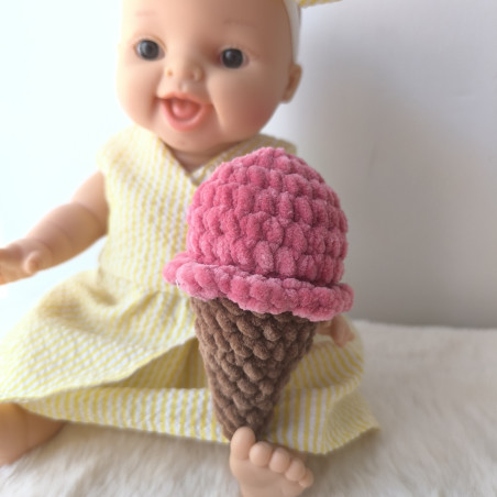 Glace au crochet fraise faite main – jouet enfant en crochet