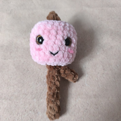 Chamallow au crochet sur brochette – jouet enfant fait main