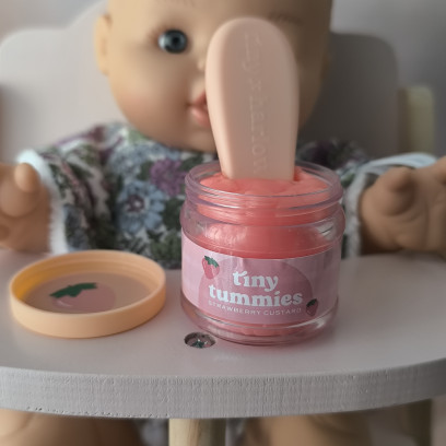 Petit pot magique fraise poupée Tiny Harlow –Accessoire repas