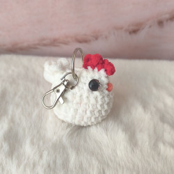 Porte-clés poule au crochet fait main | La Pouponnette