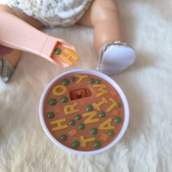 Box soupe alphabet & jus magique pour poupée | Tiny Harlow