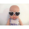 Lunettes de soleil cœur blanches pour poupées 32-36 cm